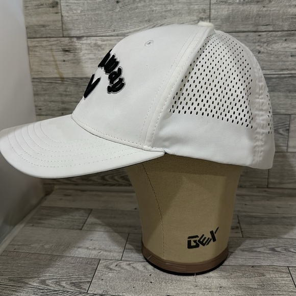 Callaway  the Biltmore men’s white fitted golf baseball cap hat - Picture 2 of 6